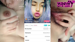 Leaked Mlive, Nong Duk Dui IDX-67618148 strips off her clothes and lays down her nipples to show the audience in a horny way.