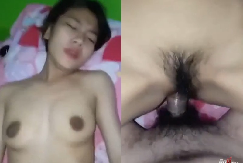 คลิปหลุดทางบ้าน นักศึกษาสาวจับเย็ดที่ห้อง โดนเย็ดร้องครางเสียวเพราะโดนซอยหีถี่ๆ