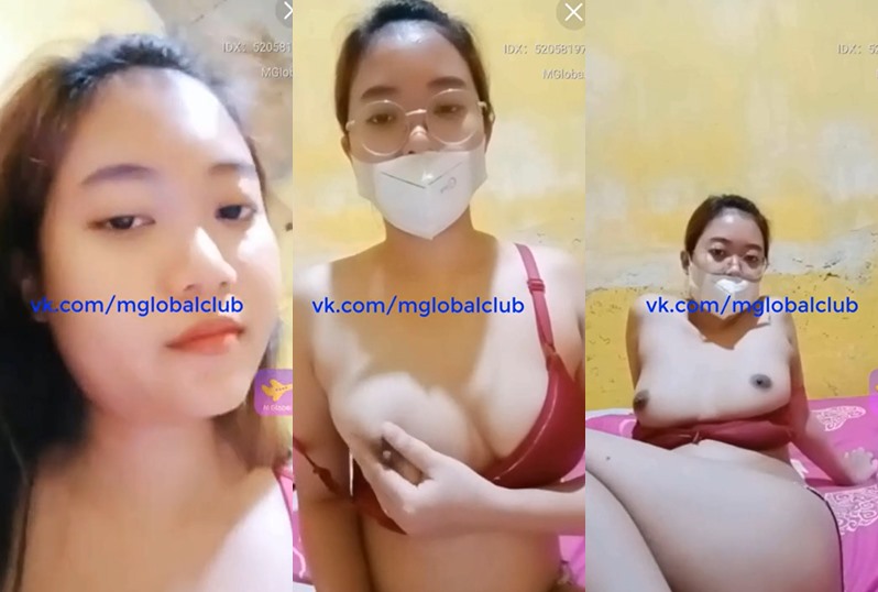 IDX-52058197 สาวเหล็กดัดฟันลีลาเด็ดๆมาแก้ผ้าโชว์หุ่นเด็ดๆต่อด้วยแหวกขาติ้วหีอย่างเสียว