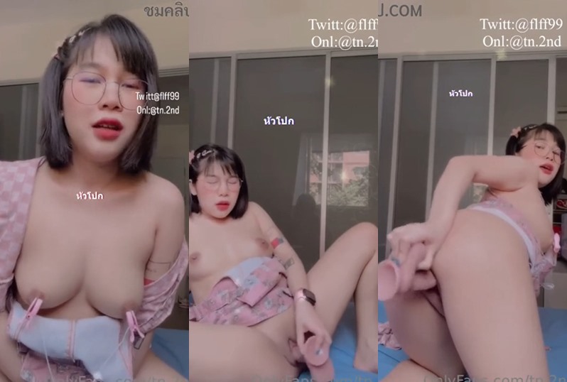 Review of the Sex Toy, Sharing Porn Clips to Help Yourself, Short-Haired Girl tn.2nd Shows Off Pleasure Accessories for Solo Enjoyment.