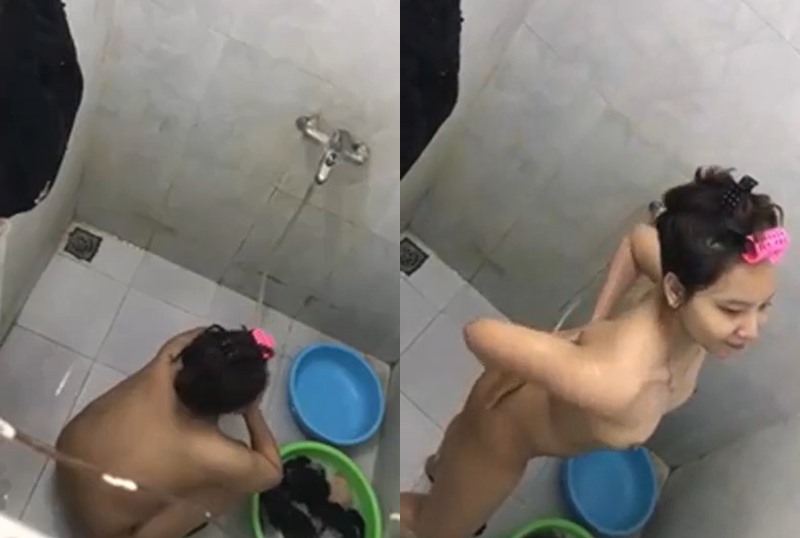 Quay lén em sinh viên hàng xóm tắm