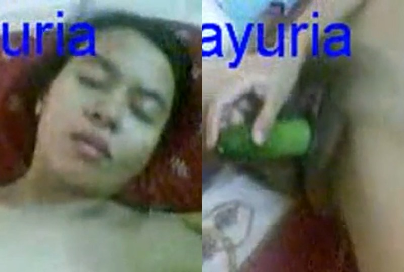 There are extra cucumbers, the nasi lemak seller does not want to waste them.